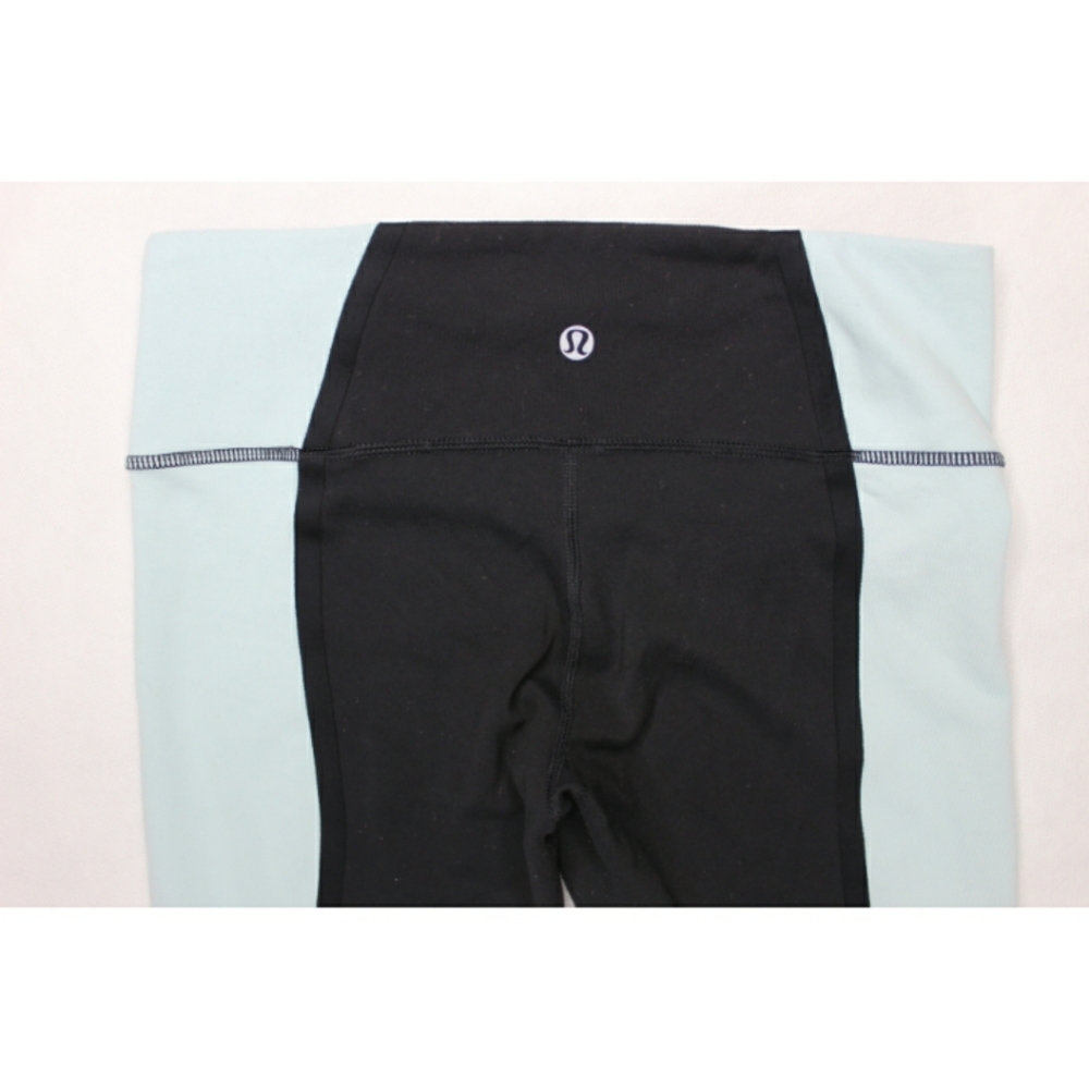 Lululemon Cropped Legging Blue Black Size 6